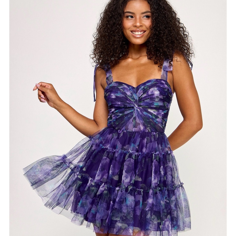 Chic Purple Floral Mini Dress